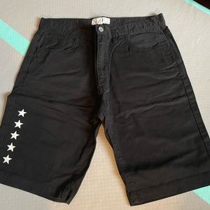 Chocoolate shorts 34 Large